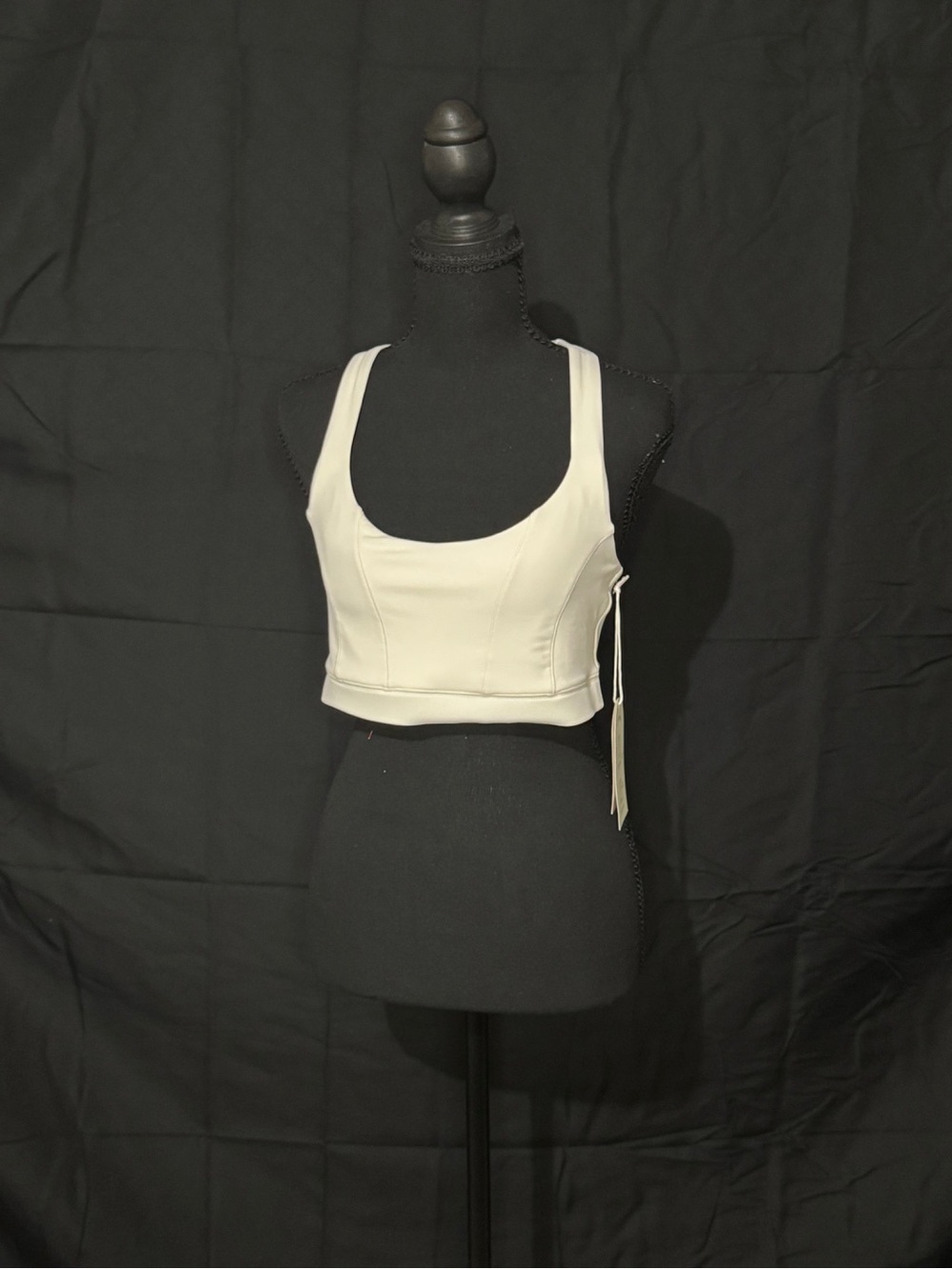 NWT Blogilates Princess Bra Sugar Swizzle Off White Racerback Sports Bra Large